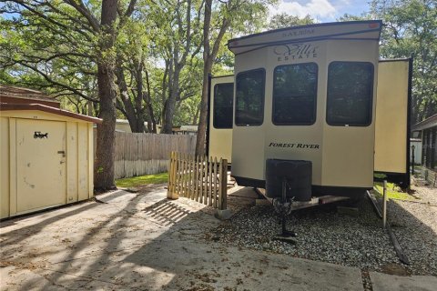 Condo in Apopka, Florida, 1 bedroom  № 1113098 - photo 2