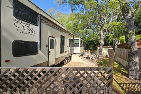 Condo in Apopka, Florida, 1 bedroom  № 1113098 - photo 3