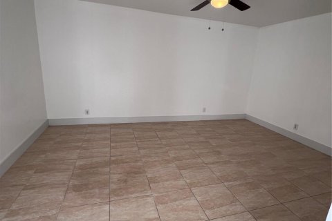 Townhouse in Wellington, Florida 2 bedrooms, 146.51 sq.m. № 957107 - photo 9