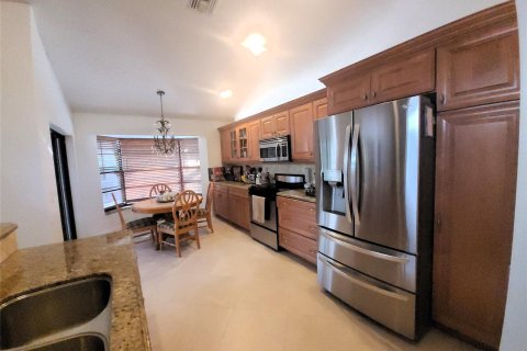 Casa en venta en Tamarac, Florida, 3 dormitorios, 207.73 m2 № 981907 - foto 8