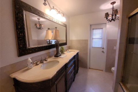 Casa en venta en Tamarac, Florida, 3 dormitorios, 207.73 m2 № 981907 - foto 5