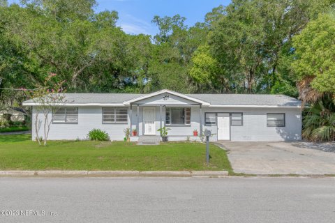 Villa ou maison à vendre à Saint Augustine, Floride: 7 chambres, 234.11 m2 № 771224 - photo 3