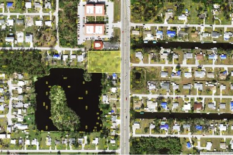 Terreno en venta en Englewood, Florida № 1363341 - foto 2