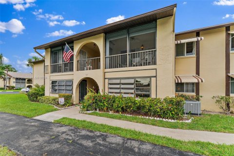 Copropriété à vendre à Greenacres, Floride: 2 chambres, 86.86 m2 № 1306000 - photo 3