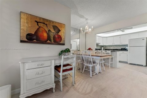 Copropriété à vendre à Greenacres, Floride: 2 chambres, 86.86 m2 № 1306000 - photo 14