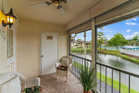 Copropriété à vendre à Greenacres, Floride: 2 chambres, 86.86 m2 № 1306000 - photo 7