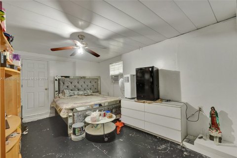 Casa en venta en Miami Gardens, Florida, 3 dormitorios, 138.42 m2 № 1325860 - foto 11