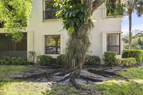 Condo in Coconut Creek, Florida, 2 bedrooms  № 1133084 - photo 20