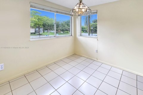 Condominio en venta en Tamarac, Florida, 2 dormitorios, 120.22 m2 № 1271978 - foto 26