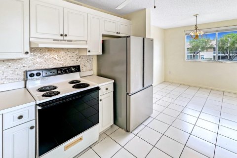 Condominio en venta en Tamarac, Florida, 2 dormitorios, 120.22 m2 № 1271978 - foto 20