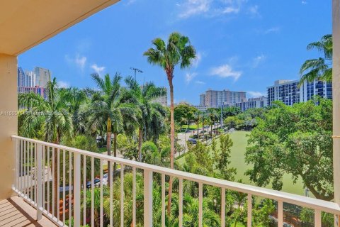 Copropriété à vendre à Sunny Isles Beach, Floride: 1 chambre, 96.62 m2 № 1103841 - photo 2