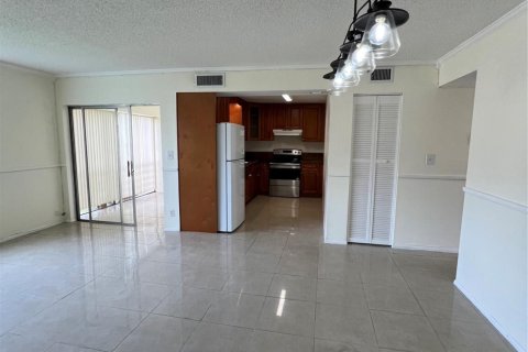 Condominio en venta en Lauderhill, Florida, 2 dormitorios, 101.26 m2 № 934390 - foto 10