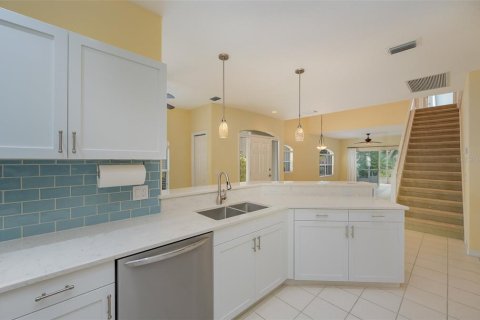 Townhouse in Melbourne Beach, Florida 3 bedrooms, 180.23 sq.m. № 937710 - photo 6