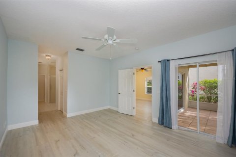 Townhouse in Melbourne Beach, Florida 3 bedrooms, 180.23 sq.m. № 937710 - photo 10