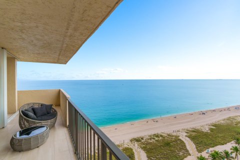 Condominio en venta en Lauderdale-by-the-Sea, Florida, 3 dormitorios, 213.68 m2 № 876422 - foto 21
