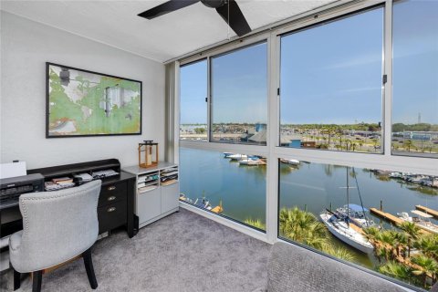Condominio en venta en New Port Richey, Florida, 1 dormitorio, 65.22 m2 № 1134633 - foto 15