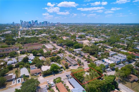 Villa ou maison à vendre à Fort Lauderdale, Floride: 2 chambres, 125.05 m2 № 1145635 - photo 24