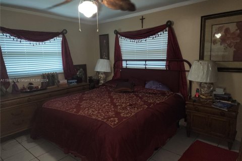 Casa en venta en Dania Beach, Florida, 3 dormitorios, 134.8 m2 № 1179123 - foto 18