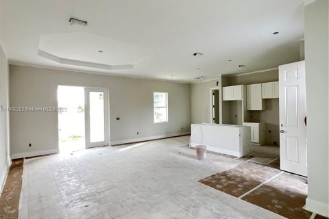 Casa en venta en LaBelle, Florida, 3 dormitorios, 133.69 m2 № 862132 - foto 2