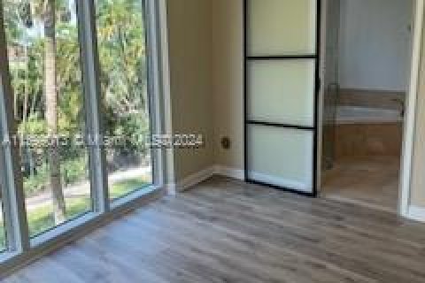 Condominio en venta en Hallandale Beach, Florida, 3 dormitorios, 210.14 m2 № 1208456 - foto 14
