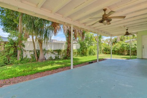 Villa ou maison à vendre à Jupiter, Floride: 3 chambres, 160.16 m2 № 1127638 - photo 12
