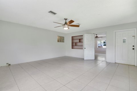 Casa en venta en Jupiter, Florida, 3 dormitorios, 160.16 m2 № 1127638 - foto 15