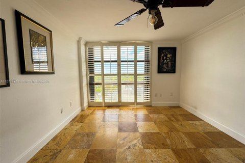 Condominio en venta en Coral Gables, Florida, 2 dormitorios, 104.89 m2 № 1127496 - foto 4