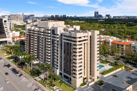 Condominio en venta en Coral Gables, Florida, 2 dormitorios, 104.89 m2 № 1127496 - foto 24