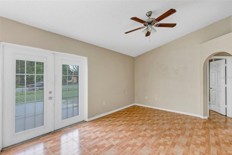 House in Kissimmee, Florida 4 bedrooms, 153.47 sq.m. № 1369331 - photo 8