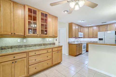 Villa ou maison à vendre à Kissimmee, Floride: 4 chambres, 170.38 m2 № 1369330 - photo 7