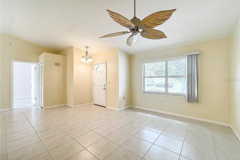 Villa ou maison à vendre à Kissimmee, Floride: 4 chambres, 170.38 m2 № 1369330 - photo 6