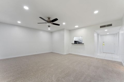 Condo in Boca Raton, Florida, 1 bedroom  № 1159896 - photo 17