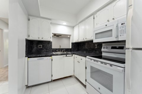 Condominio en venta en Boca Raton, Florida, 1 dormitorio, 66.43 m2 № 1159896 - foto 20