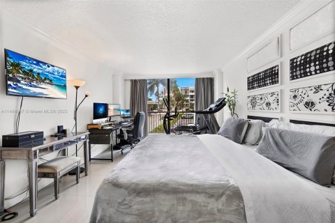 Condominio en venta en Fort Lauderdale, Florida, 3 dormitorios, 144 m2 № 848011 - foto 17
