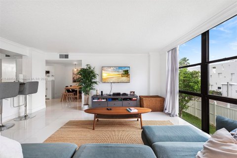 Condominio en venta en Fort Lauderdale, Florida, 3 dormitorios, 144 m2 № 848011 - foto 2