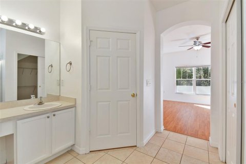 Townhouse in Tampa, Florida 3 bedrooms, 152.08 sq.m. № 1426691 - photo 22