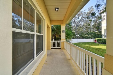 Townhouse in Tampa, Florida 3 bedrooms, 152.08 sq.m. № 1426691 - photo 4