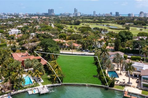 Купить земельный участок в Майами-Бич, Флорида № 1237141 - фото 14