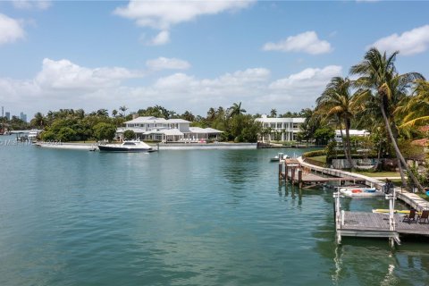 Купить земельный участок в Майами-Бич, Флорида № 1237141 - фото 6