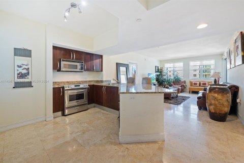 Copropriété à vendre à Aventura, Floride: 2 chambres, 116.78 m2 № 1237136 - photo 7