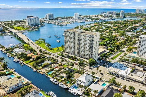 Villa ou maison à vendre à Fort Lauderdale, Floride: 5 chambres, 426.98 m2 № 1103186 - photo 27