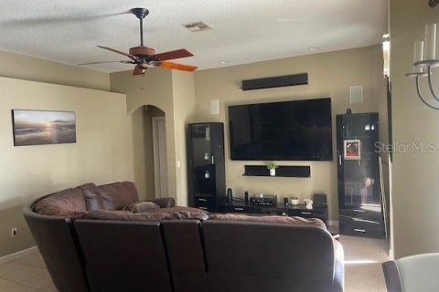 Casa en venta en Davenport, Florida, 4 dormitorios, 231.61 m2 № 1316740 - foto 12