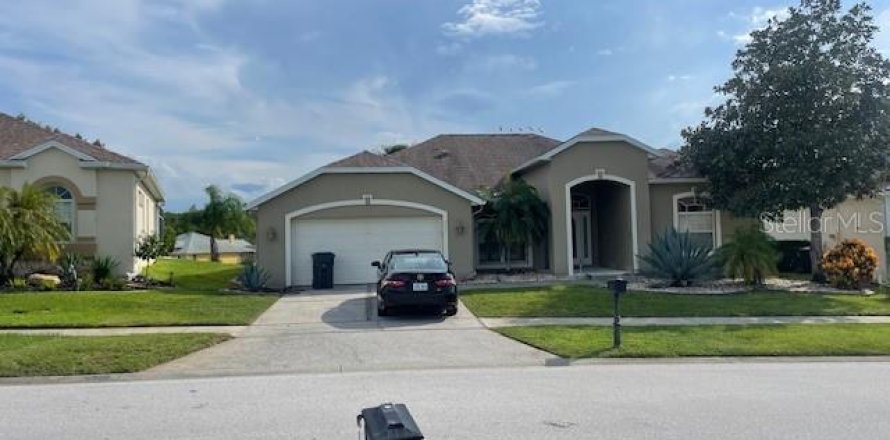 House in Davenport, Florida 4 bedrooms, 231.61 sq.m. № 1316740