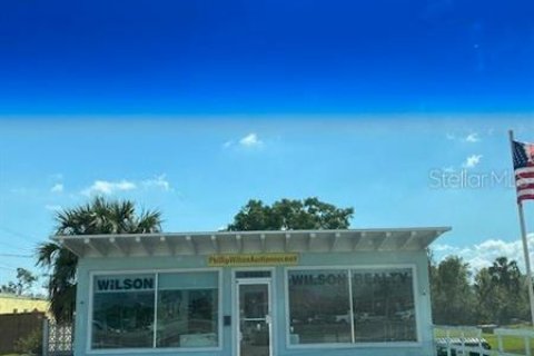 Купить коммерческую недвижимость в Порт-Шарлотт, Флорида 455.87м2, № 343441 - фото 1