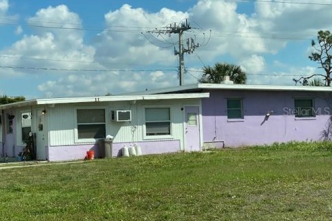 Купить коммерческую недвижимость в Порт-Шарлотт, Флорида 455.87м2, № 343441 - фото 8
