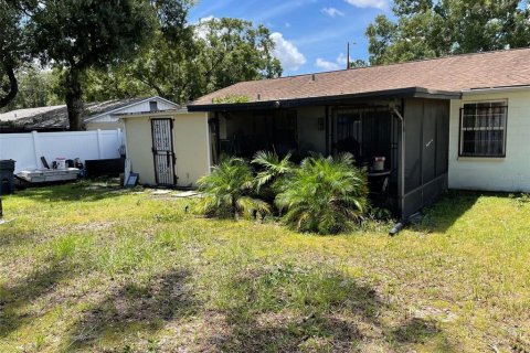 Villa ou maison à vendre à Tampa, Floride: 4 chambres, 101.08 m2 № 1314572 - photo 3