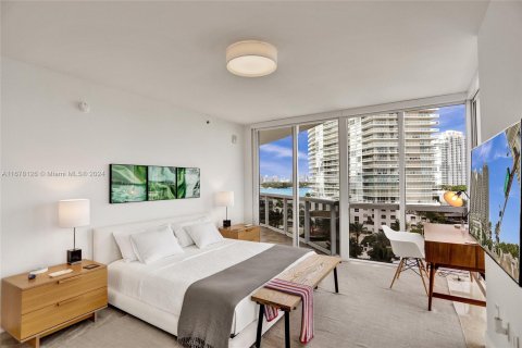 Condominio en venta en Miami Beach, Florida, 2 dormitorios, 153.2 m2 № 1423139 - foto 19