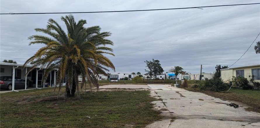 Terrain à Englewood, Floride № 944097