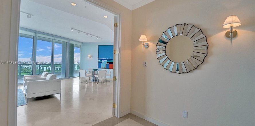 Condo in Aventura, Florida, 2 bedrooms  № 1282673