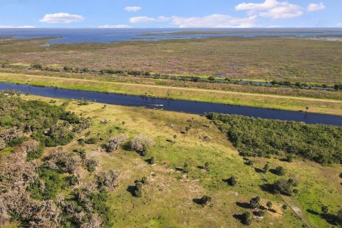 Land in Okeechobee, Florida № 789061 - photo 2